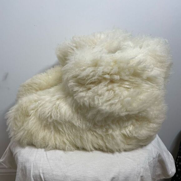 UGG Australia Classic Short Fluff Momma Mama Baby White Mini Winter Boots 8 - Picture 3 of 10